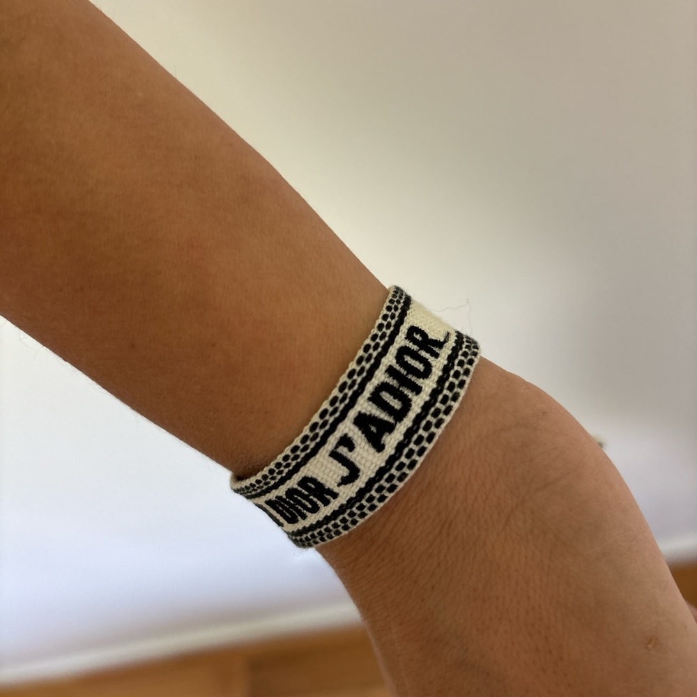 Black and white bracelet